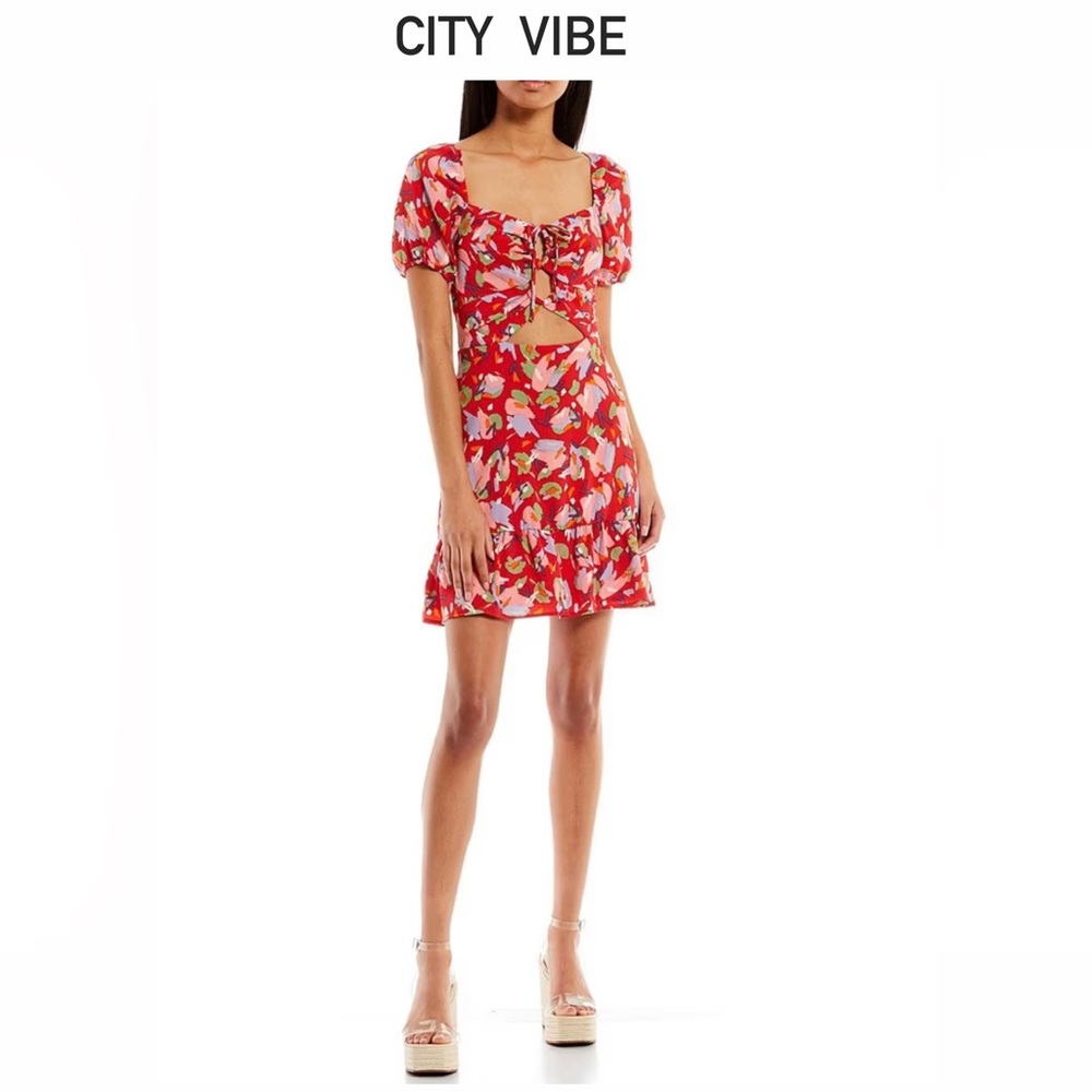 City Vibe
Short-Sleeve Printed Fit-And-Flare Dress